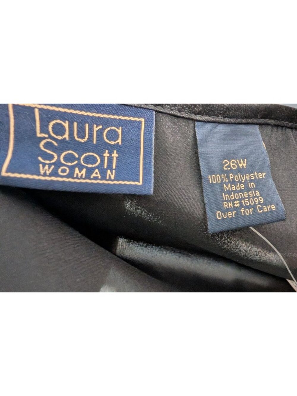 NWT Laura Scott Woman Black Satin Sleeveless Blouse 26W - Picture 4 of 5